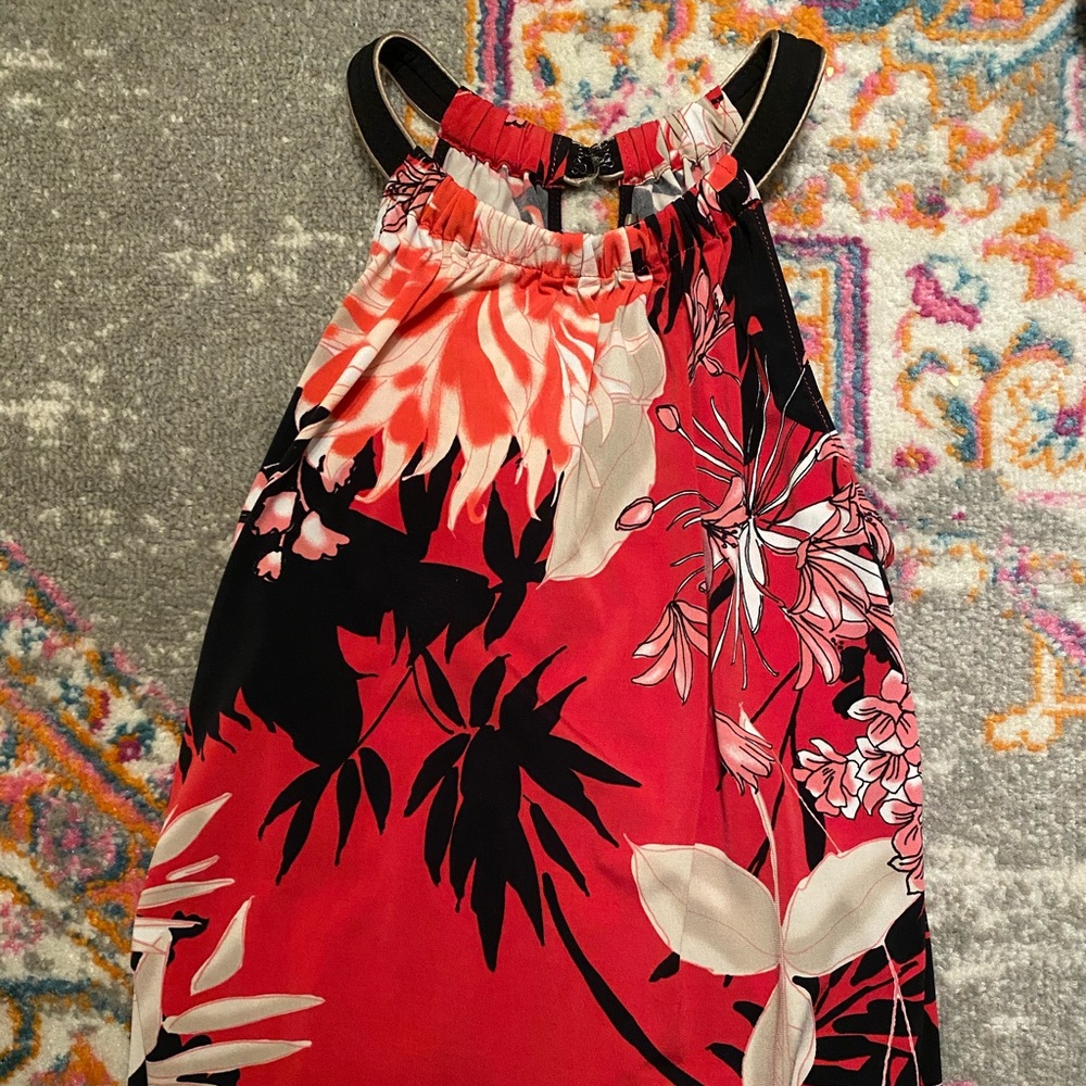 Elie Tahari flowing top